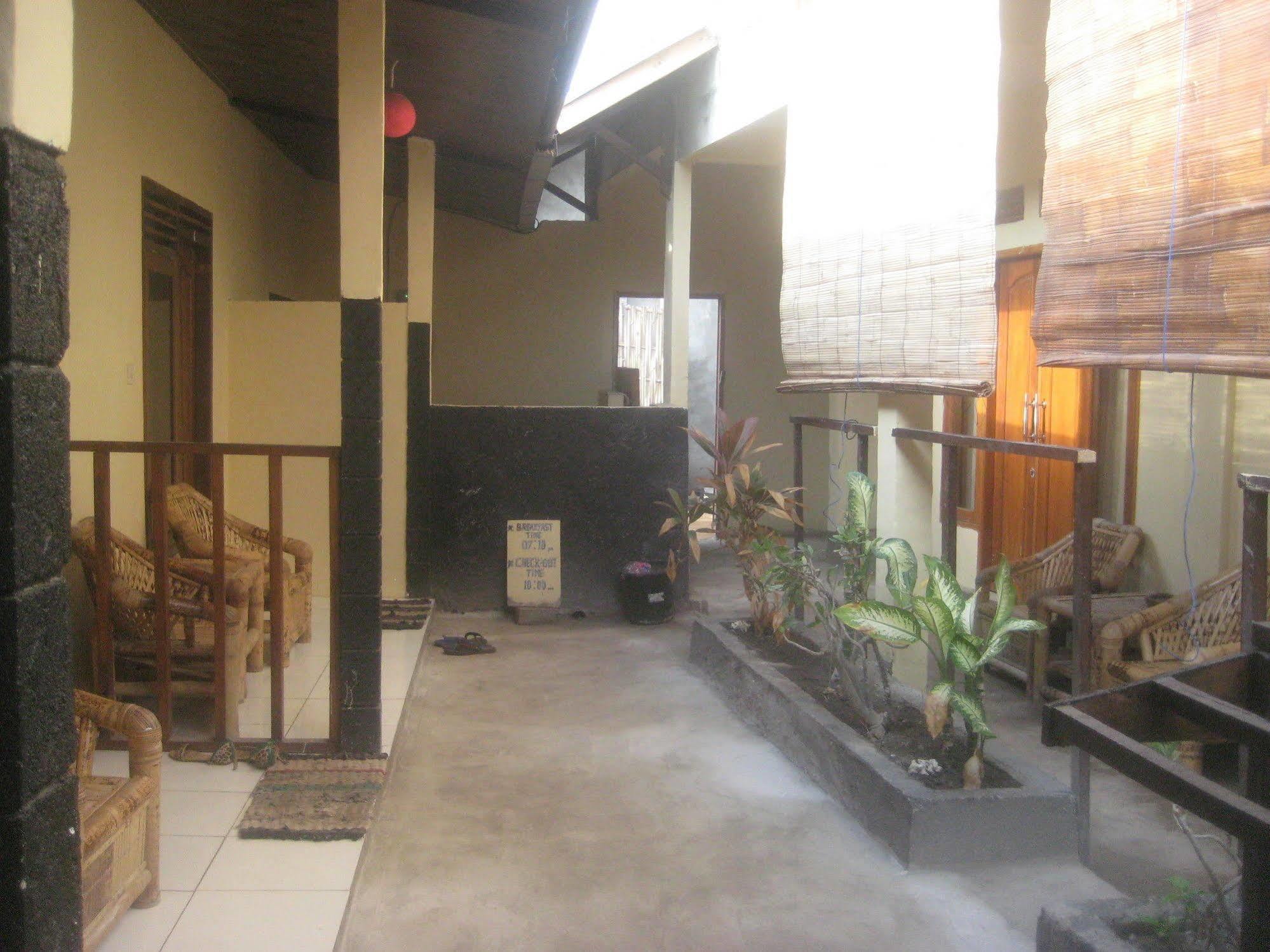 Syifa Homestay Gili Trawangan Exteriör bild